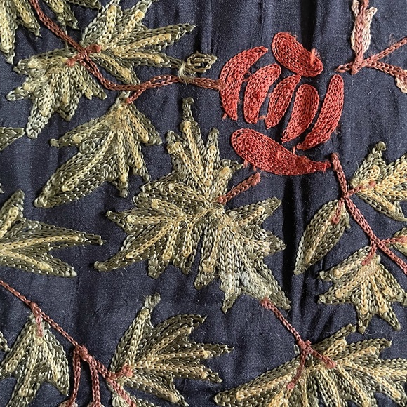 Arcadia Home Table Runner - Picture 2 of 5